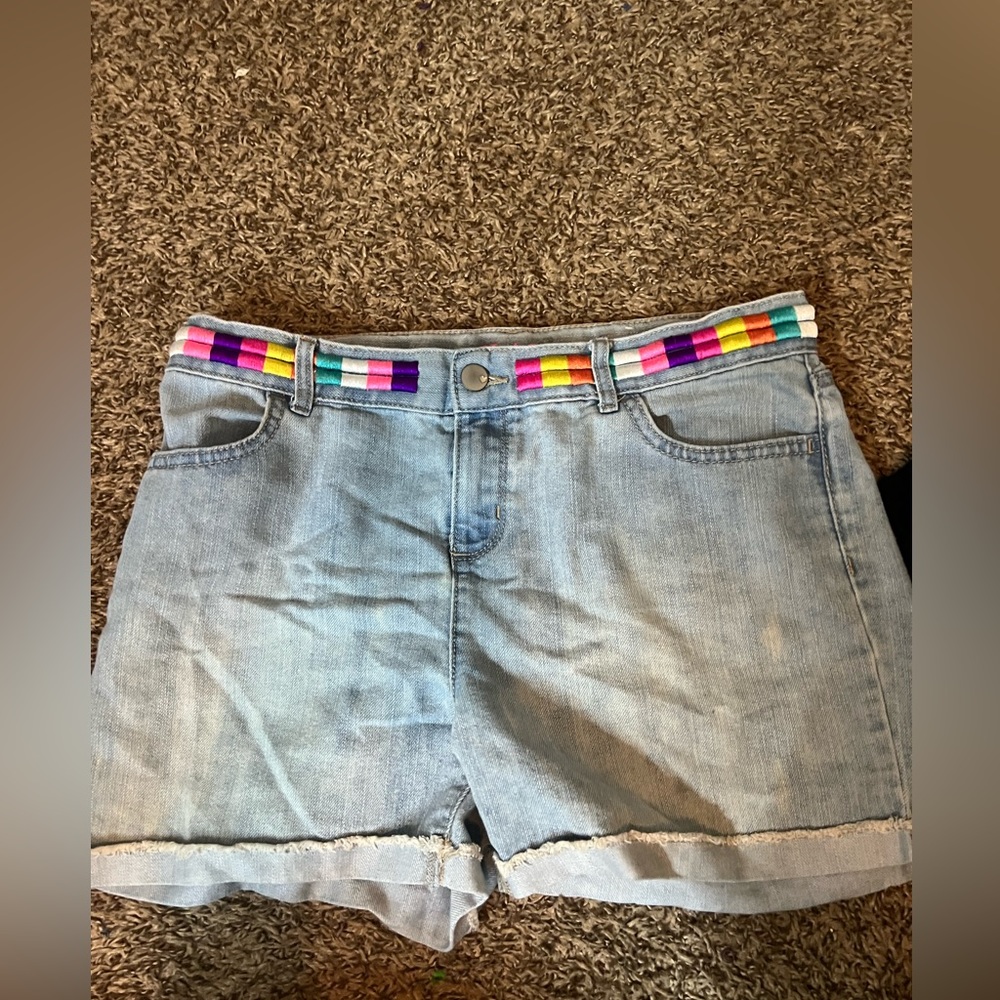 Children place shorts